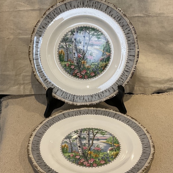 Set of Silver Birch by Royal Albert Fine Bone China Dishware Gold Rimmed EUC - Picture 3 of 9